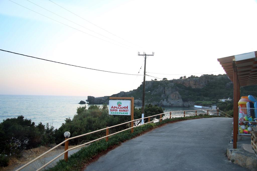 Santa Marina Apartments روداكينو المظهر الخارجي الصورة