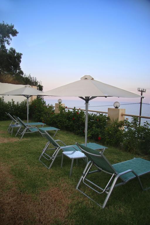 Santa Marina Apartments روداكينو المظهر الخارجي الصورة