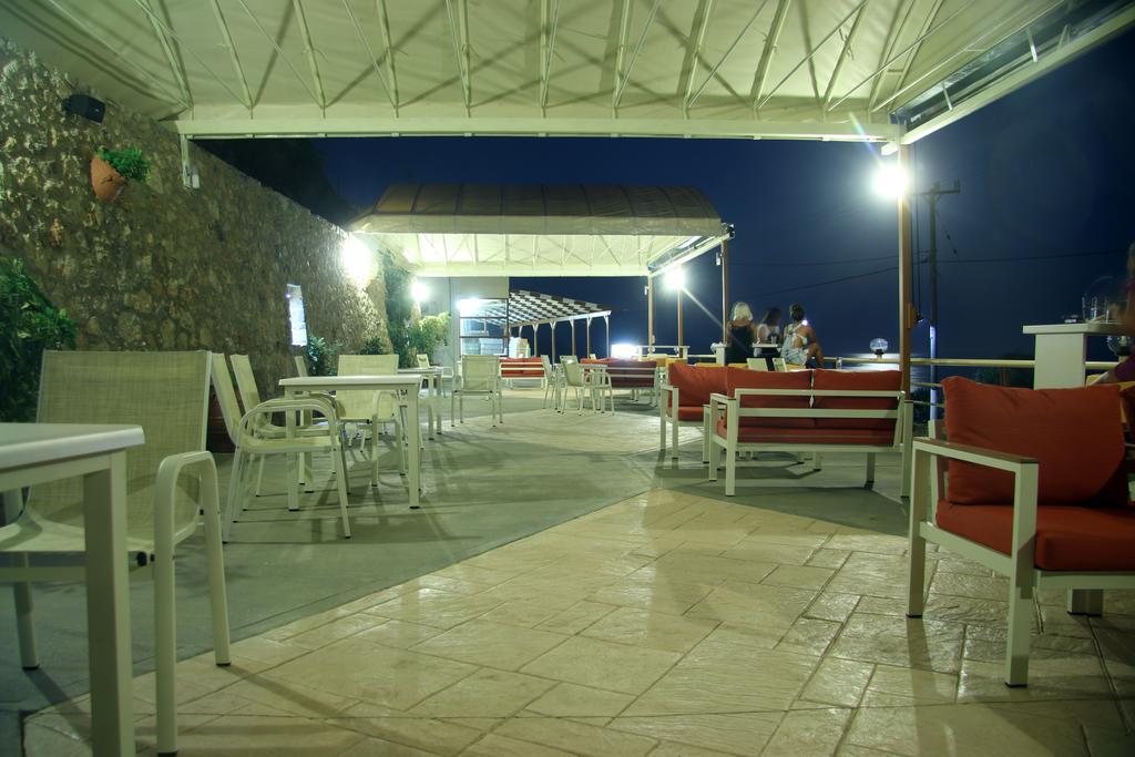 Santa Marina Apartments روداكينو المظهر الخارجي الصورة